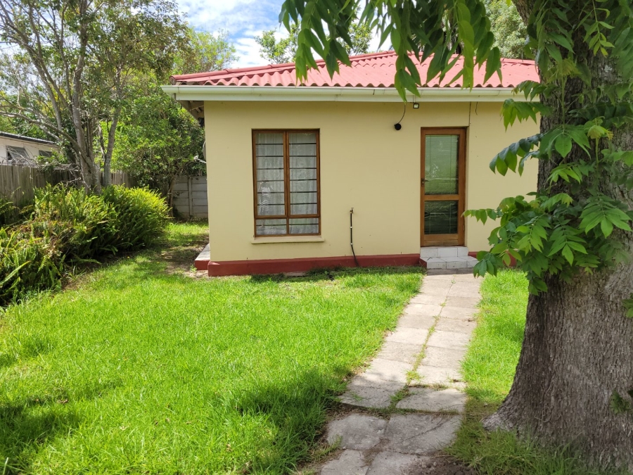 To Let 2 Bedroom Property for Rent in George South Western Cape